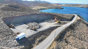 Όμιλος ΔΕΗ: Ξεκίνησε η κατασκευή του ειδικού πιλοτικού υβριδικού έργου στην Αστυπάλαια