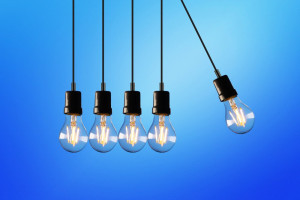 Μηνιαία καταμέτρηση ρεύματος: Τι προτείνει η ΔΕΗ για την ταυτοποίηση των καταναλωτών ενέργειας