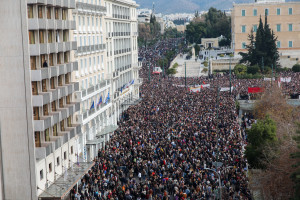 Γιάννης Τριήρης: Αναζητείται «εκφραστής» της κοινωνικής δυσαρέσκειας και οργής