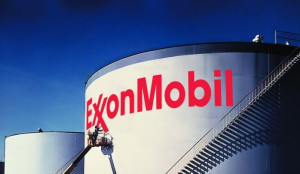 Η ExxonMobil προβλέπει πρακτικά αμετάβλητη ζήτηση πετρελαίου το 2050