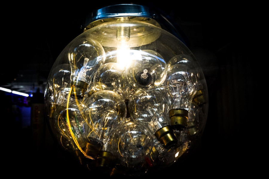 Σταθερότητα στη χονδρική αγορά ρεύματος- Οι πρώτες ενδείξεις για τα τιμολόγια Ιουλίου
