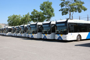 Στην κυκλοφορία το σύνολο των νέων ηλεκτρικών λεωφορείων στις αστικές συγκοινωνίες της Αθήνας και της Θεσσαλονίκης