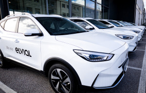 H ELVIAL ανακοινώνει την προσθήκη στον εταιρικό της στόλο των πρώτων 20 νέων ηλεκτρικών αυτοκινήτων