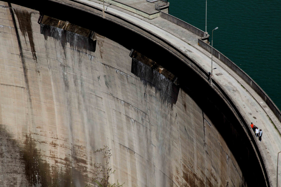 Ανησυχία στη Δράμα από τη μείωση της στάθμης του νερού στο μεγάλο φράγμα του Θησαυρού