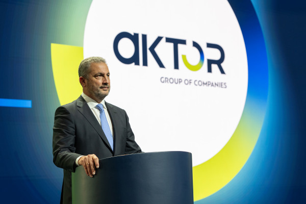 AKTOR: ΑΜΚ 650 εκατ. ευρώ- Το σχέδιο Εξάρχου για καθετοποίηση στην ενέργεια, ΑΠΕ, μπαταρίες και προμήθεια ρεύματος