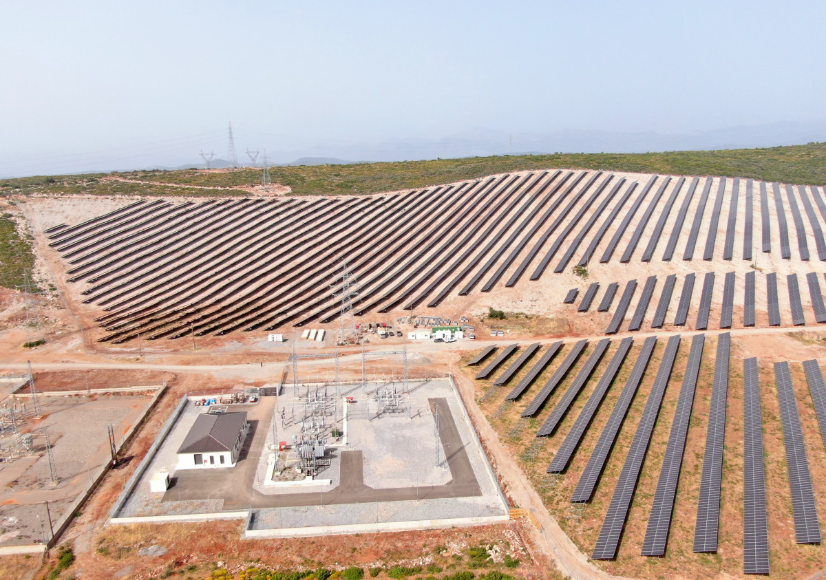 Η TotalEnergies θέτει σε λειτουργία τον ηλιακό σταθμό της Πελοποννήσου-Αναπτύσσει δυναμική για 1 GW ανανεώσιμης ενέργειας στην Ελλάδα